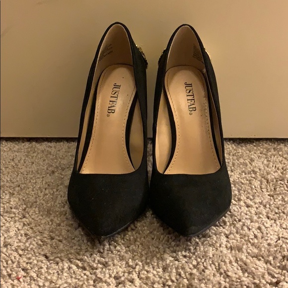 Heels - Picture 2 of 6